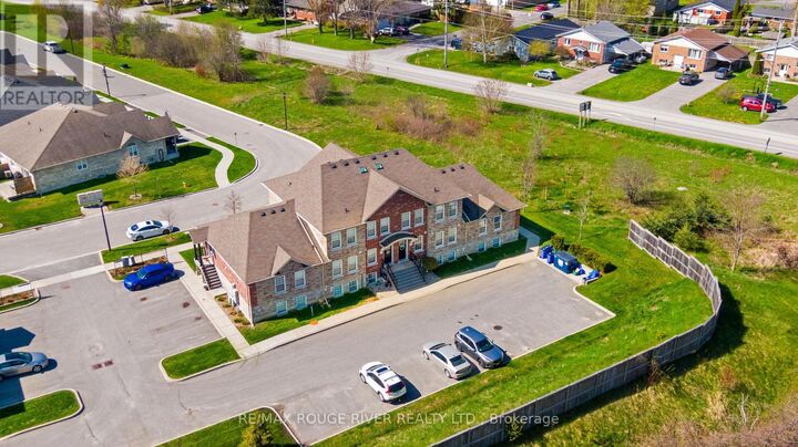 Property Photo:  430 Lonsberry Drive 101  ON K9A 0K4 