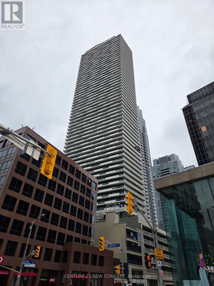 Property Photo: 2221 Yonge Street 3603 ON M4S 2B4