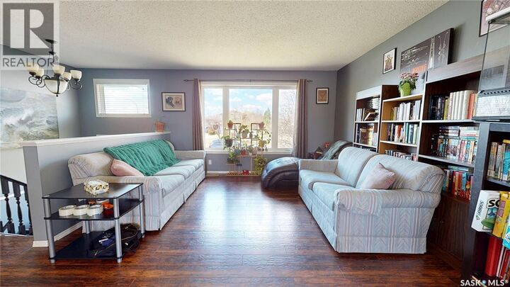 Property Photo:  1126 Brett Bay  SK S4N 6N7 
