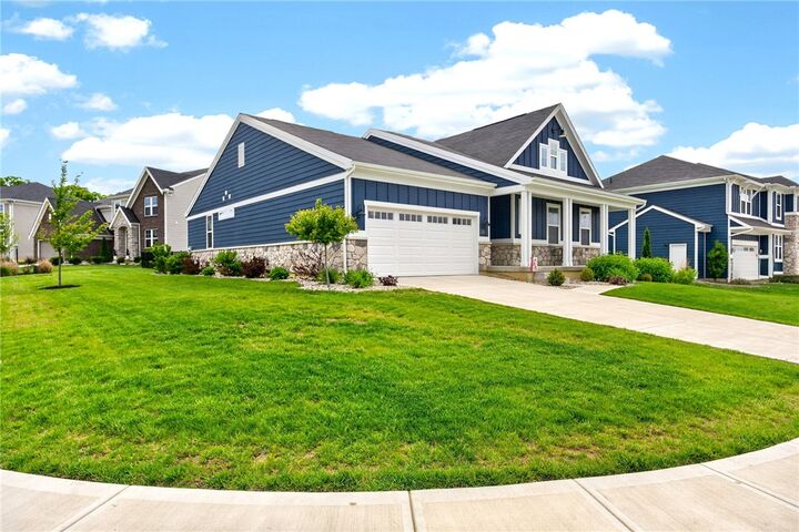 Property Photo:  1998 Prestwick Bend  OH 45342 