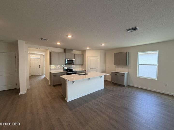 Property Photo: 1061 Champion Ridge Drive FL 32124