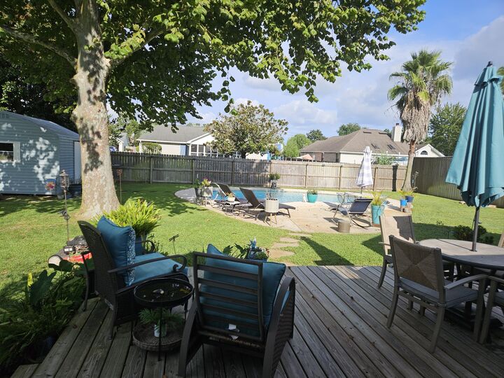 Property Photo:  2328 Prytania Circle  FL 32566 