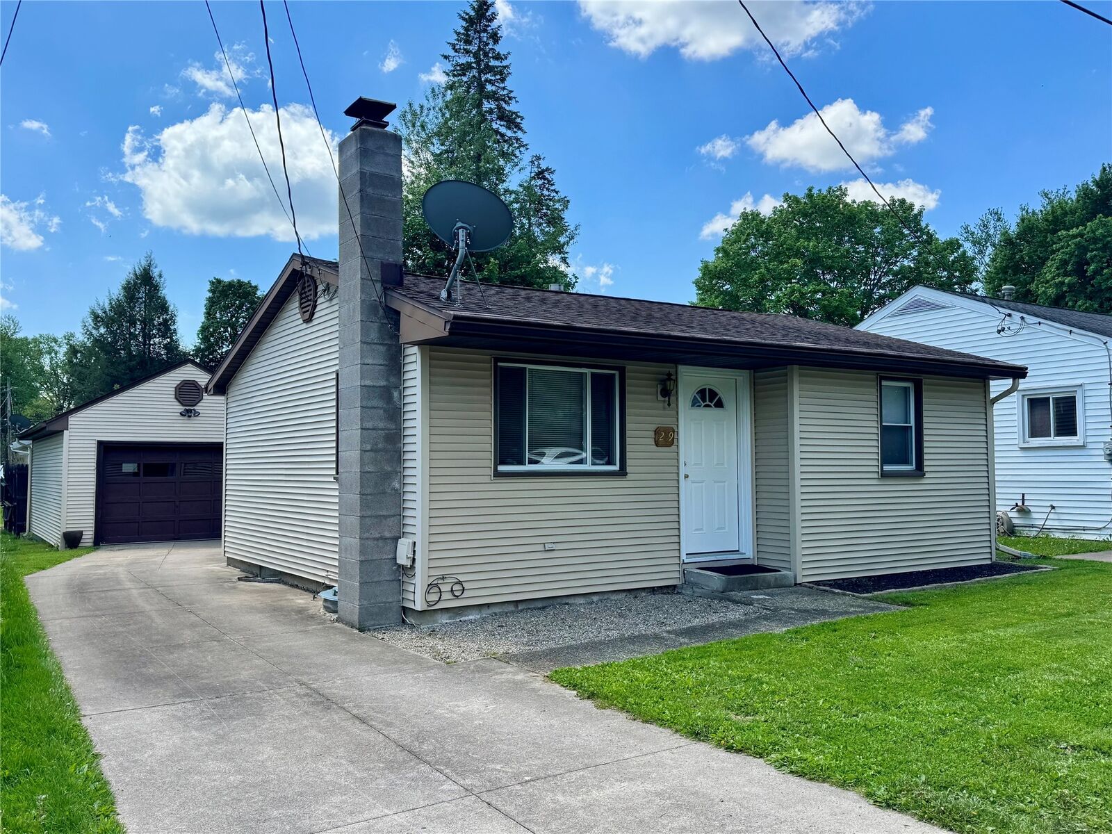 Property Photo:  209 Hickory Street  PA 16412 