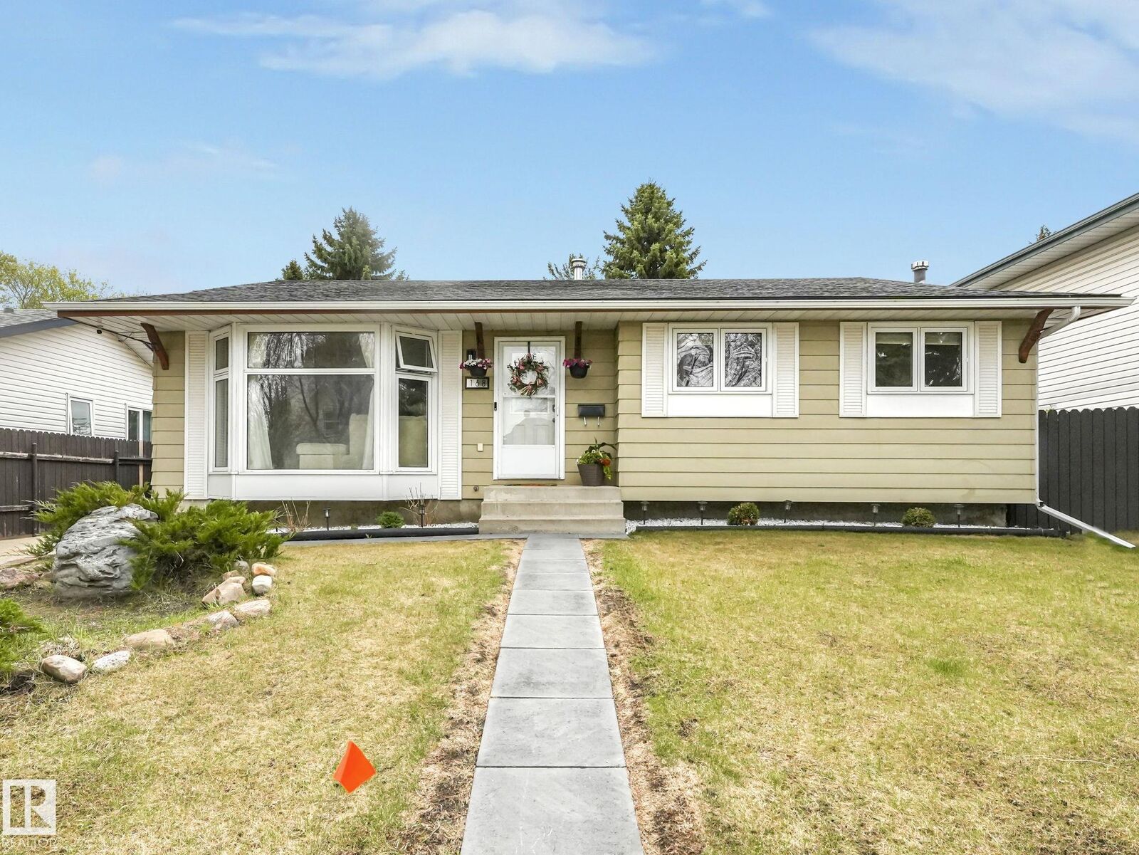 Property Photo:  168 Humberstone Road NW  AB T5A 4C6 
