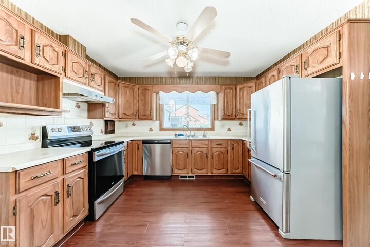 Property Photo:  12245 55 Street NW  AB T5W 3R5 