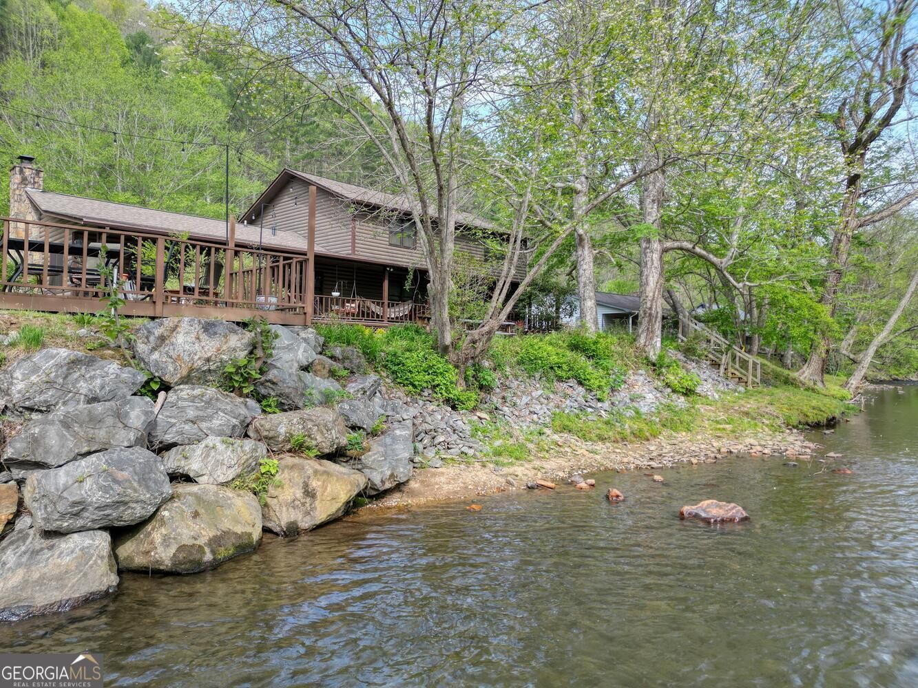 Property Photo: 1908 Riverside Drive GA 30546