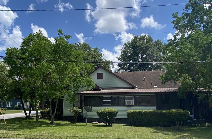Property Photo: 1033 Britt Avenue GA 31906