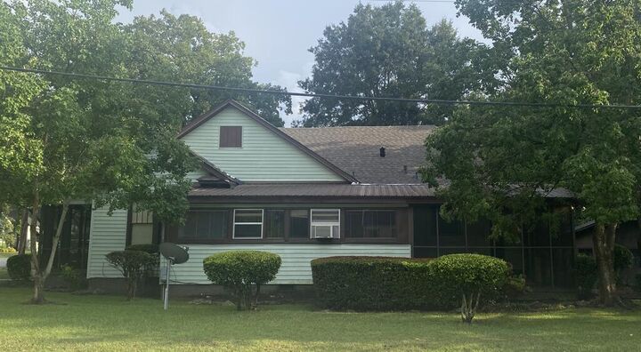 Property Photo: 1033 Britt Avenue GA 31906