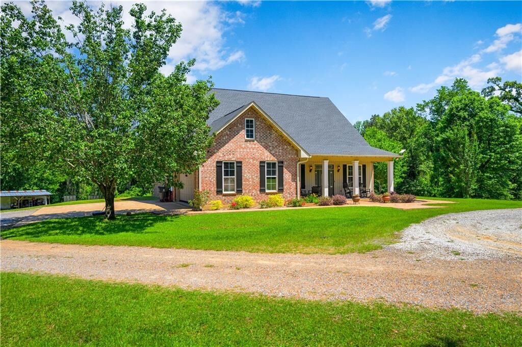 Property Photo:  541 Windham Road  LA 71371 