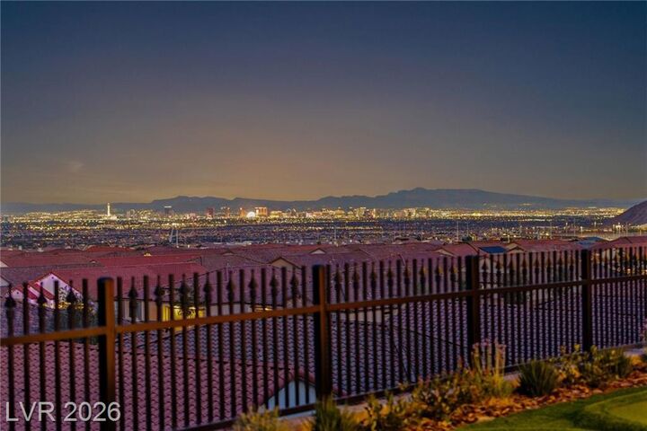 Property Photo: 6502 Corsari Ridge Street NV 89166