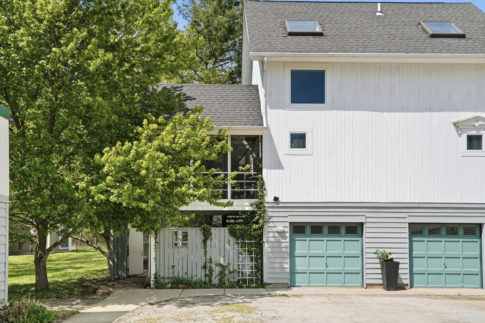 Property Photo: 11 Tryon Farm Lane IN 46360