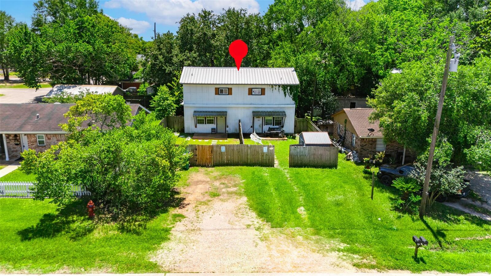 Property Photo:  201 W Mink Street  TX 77378 