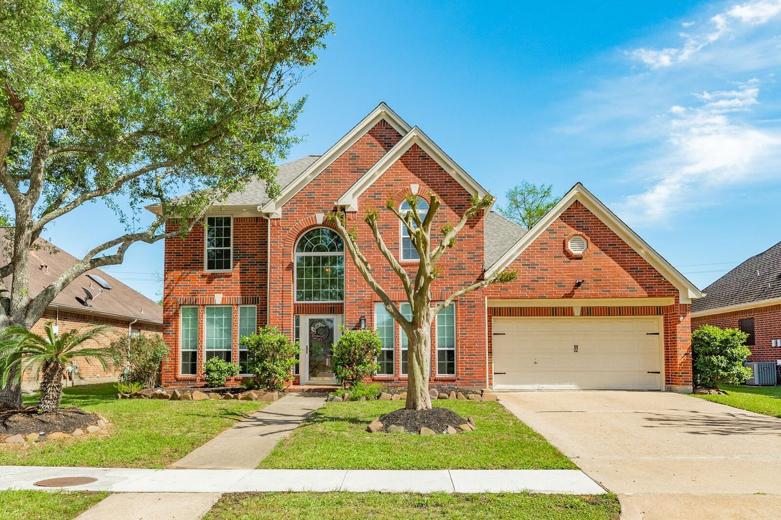 Property Photo: 2601 Piney Woods Drive TX 77581