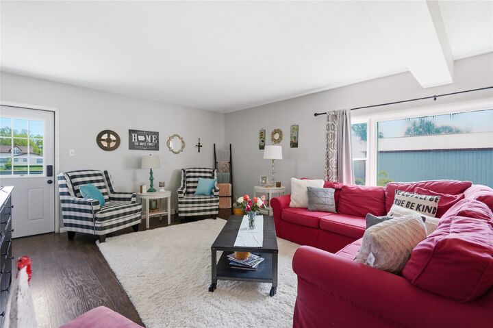 Property Photo:  31168 Ashworth Road  IA 50263 