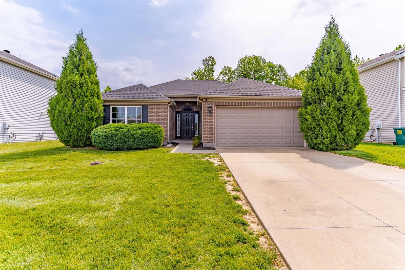 Property Photo: 832 Tawny Drive IN 47712-4603