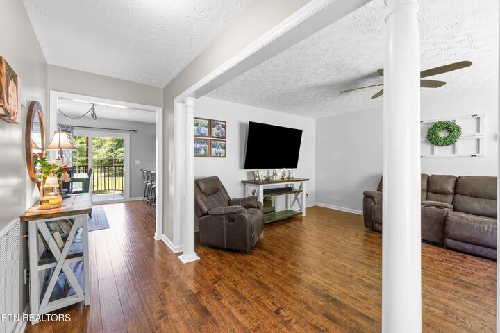 Property Photo: 355 Eagle Bluff Rd TN 37757