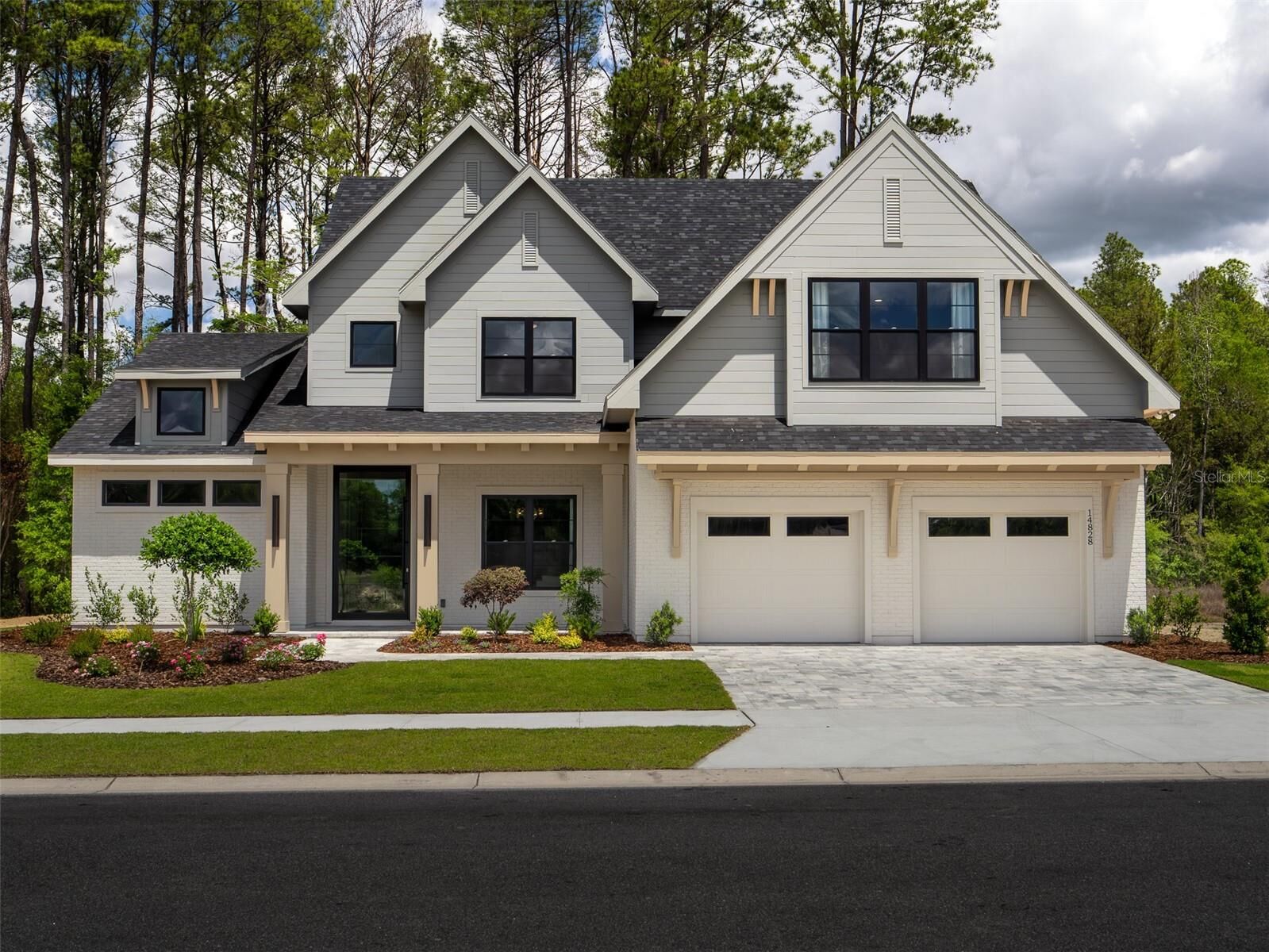 Property Photo: 14828 SW 9th Lane FL 32669