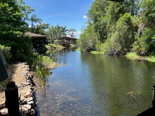 Property Photo:  5626 Bay Side Drive  FL 32819 