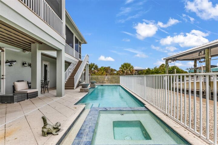 Property Photo:  24216 Yacht Club Boulevard  FL 33955 