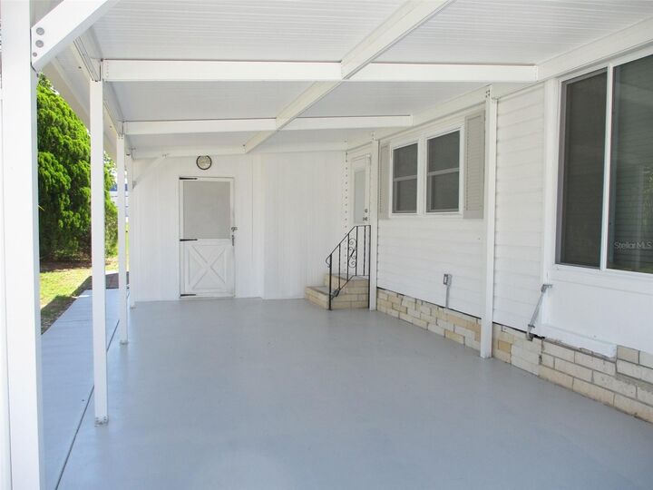 Property Photo:  3734 Castle Drive  FL 33540 