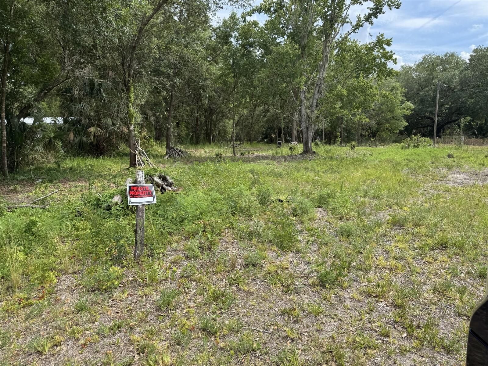 Property Photo:  9876 SR 60 E  FL 33898 