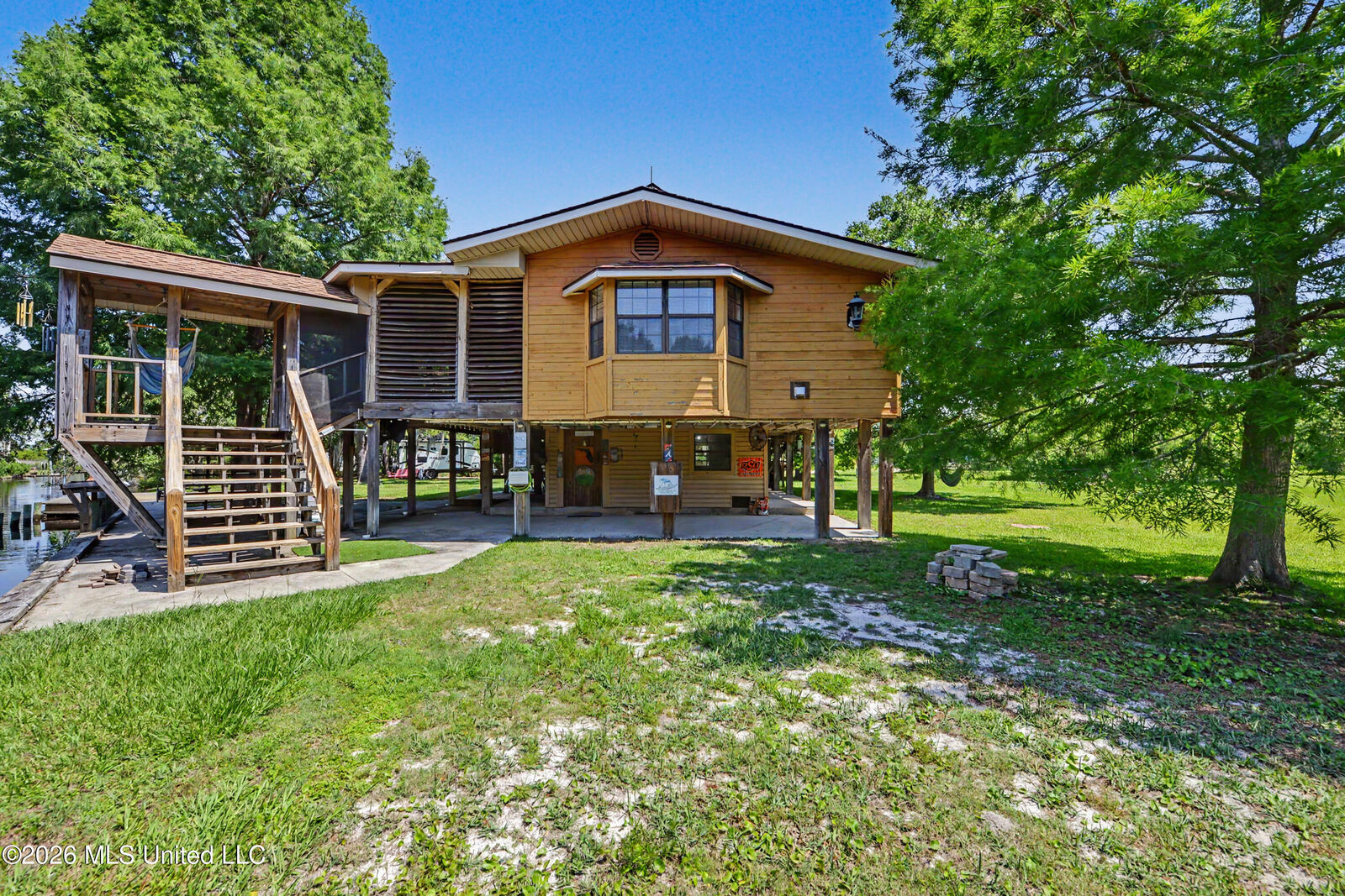 Property Photo:  15 Wisteria Court  MS 39520 