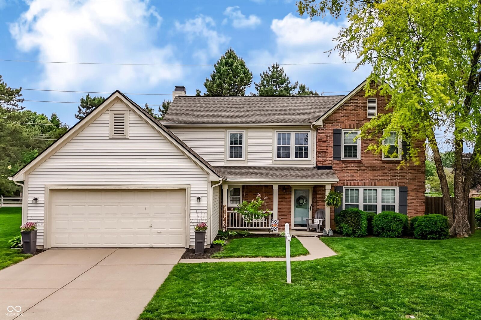 Property Photo:  230 Wyndotte Drive  IN 46032 