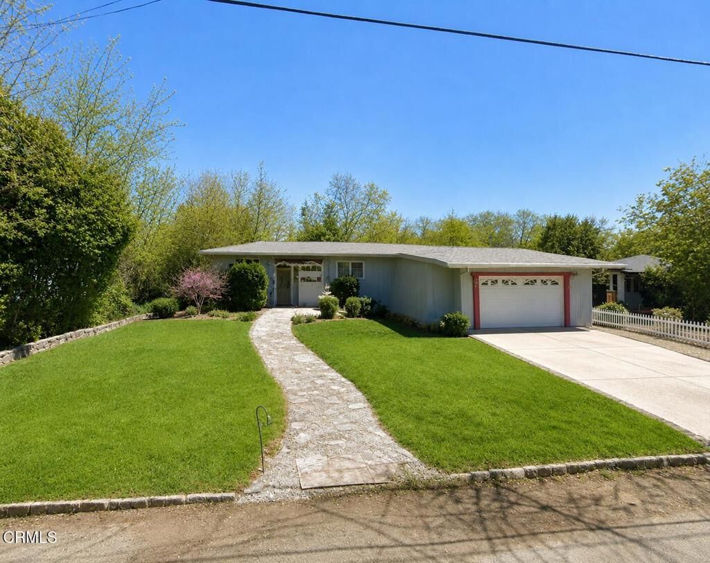 Property Photo:  312 Avenida De La Vereda  CA 93023 