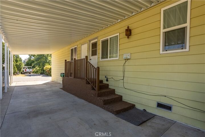 Property Photo: 701 E Lassen 97 CA 95973