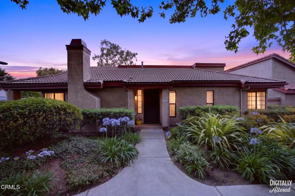 Property Photo:  3720 Via Pacifica Walk  CA 93035 