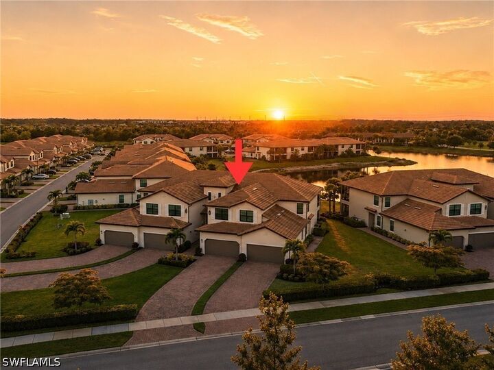 Property Photo:  2359 Montserrat Lane 202  FL 34120 