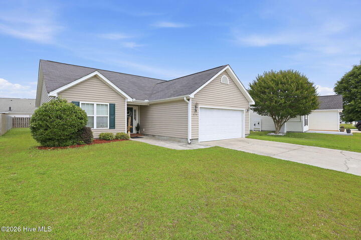 Property Photo:  113 Els Lane  NC 28560 