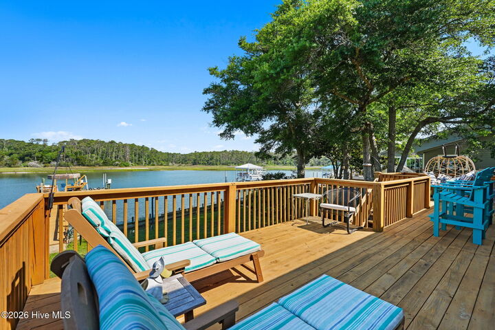 Property Photo:  2920 W Yacht Drive  NC 28465 