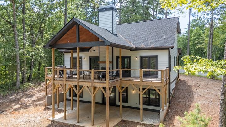 Property Photo:  32 Hilton Drive  GA 30540 