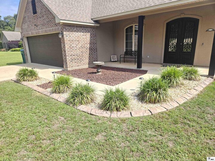 Property Photo: 940 Brownlee Road LA 71225