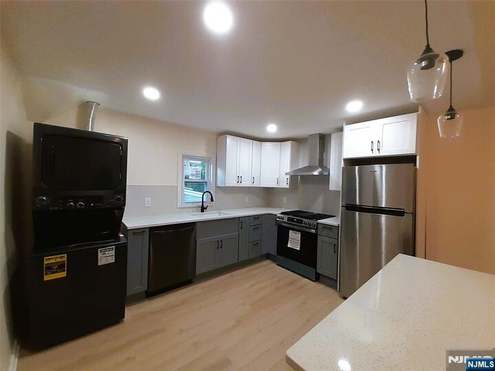 Property Photo:  213 Elm Avenue 2fl  NJ 07666 