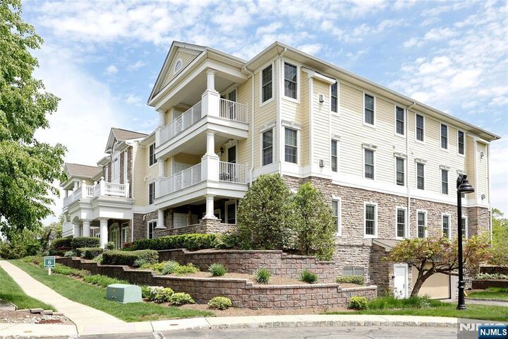Property Photo:  602 Four Seasons Lane  NJ 07645 
