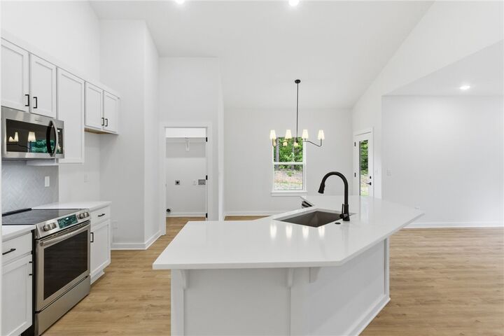 Property Photo:  5 St. Asaph Drive  AR 72714 