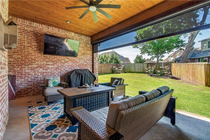 Property Photo:  4300 W Candlewood Place  AR 72758 
