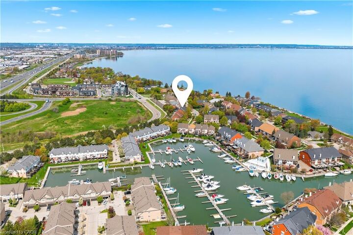 Property Photo:  14 Harbour Drive  ON L8E 4Z5 