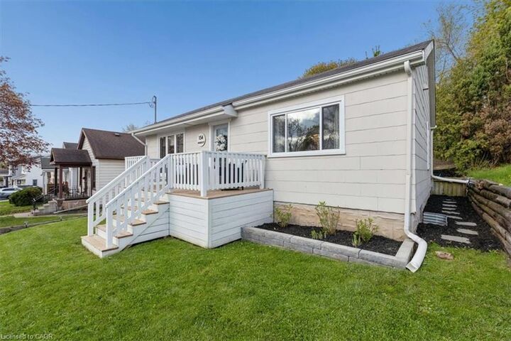 Property Photo:  154 Forest Road  ON N1S 3B8 
