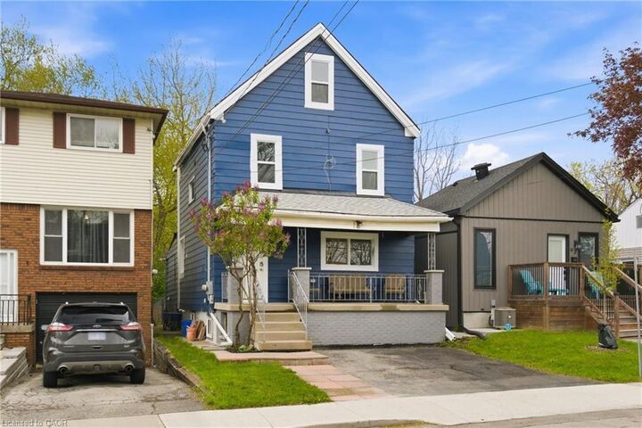 Property Photo:  94 East 35th Street 1  ON L8V 3Y1 