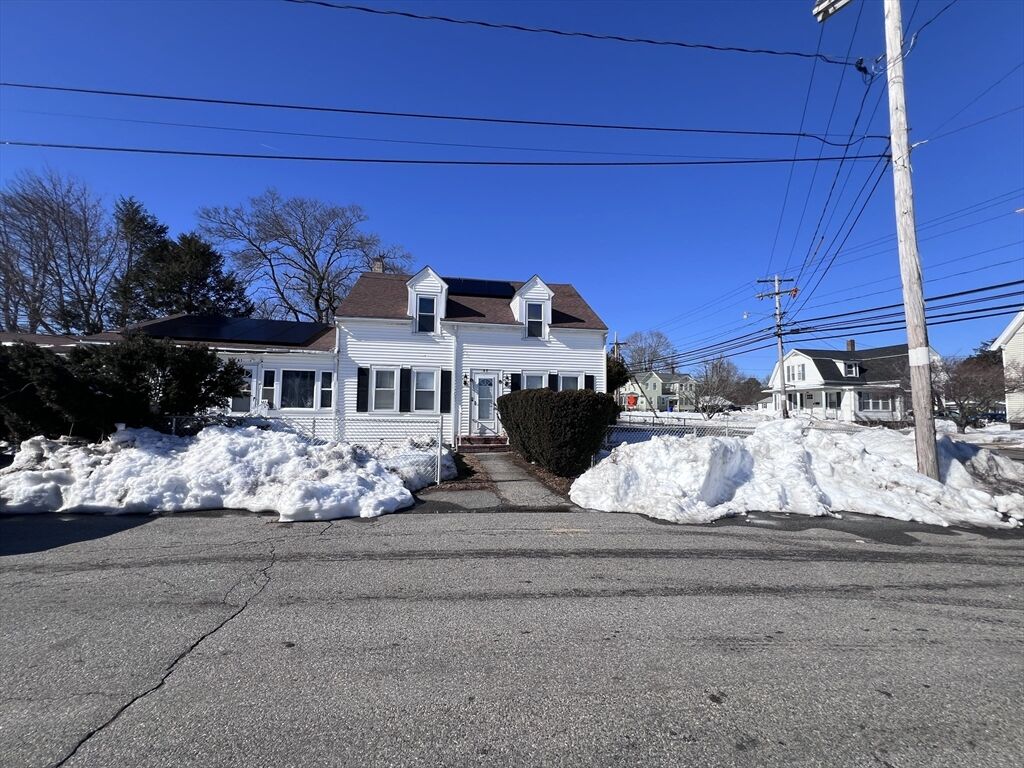Property Photo:  1 Kurts Pl 2  MA 02780 