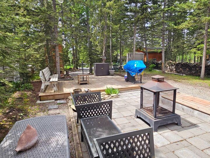 Property Photo:  200 4 Avenue SW 203  AB T0M 1X0 