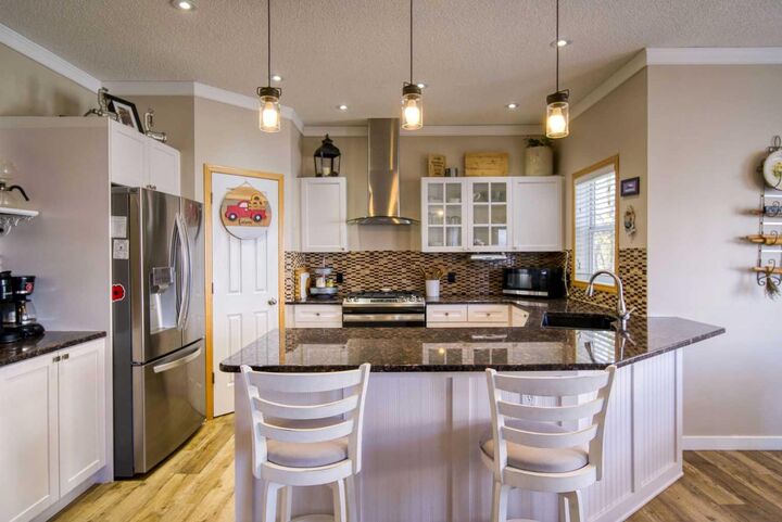 Property Photo:  228 Oakmere Place  AB T1X 1L2 