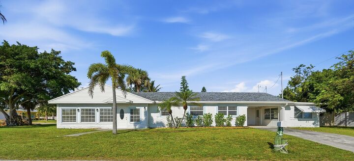 Property Photo:  107 Fernandina Street  FL 34949 