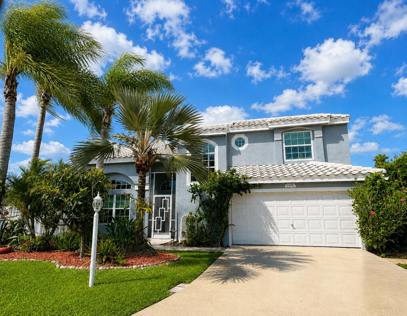 Property Photo: 9590 Islamorada Terrace FL 33496