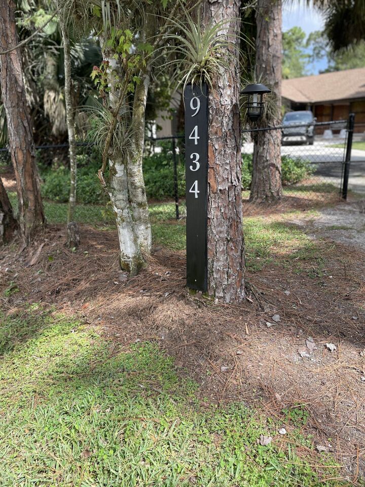 Property Photo:  9434 Palomino Drive  FL 33467 