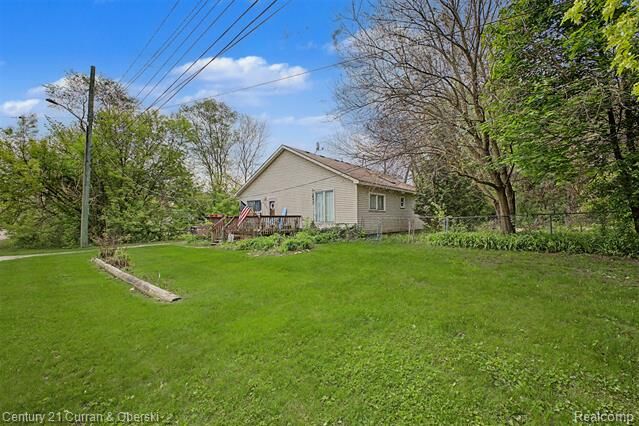 Property Photo:  24235 Puritan  MI 48239 
