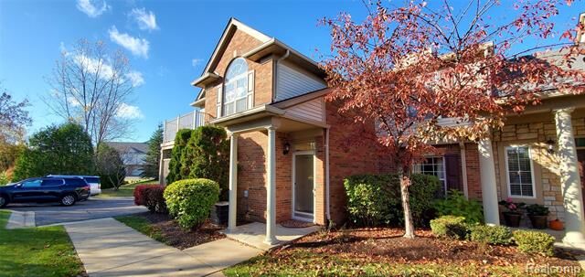 Property Photo: 3633 Oakmonte Boulevard 189 MI 48306